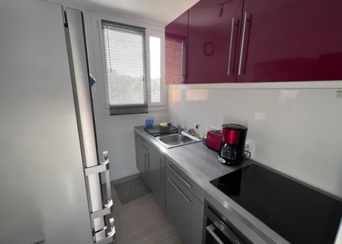 Close To The Town Center And The Saint-Raphaël